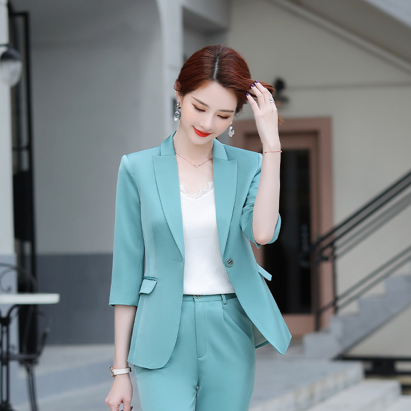 西服套裝