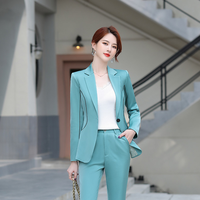 西服套裝