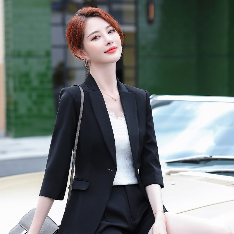 西服套裝